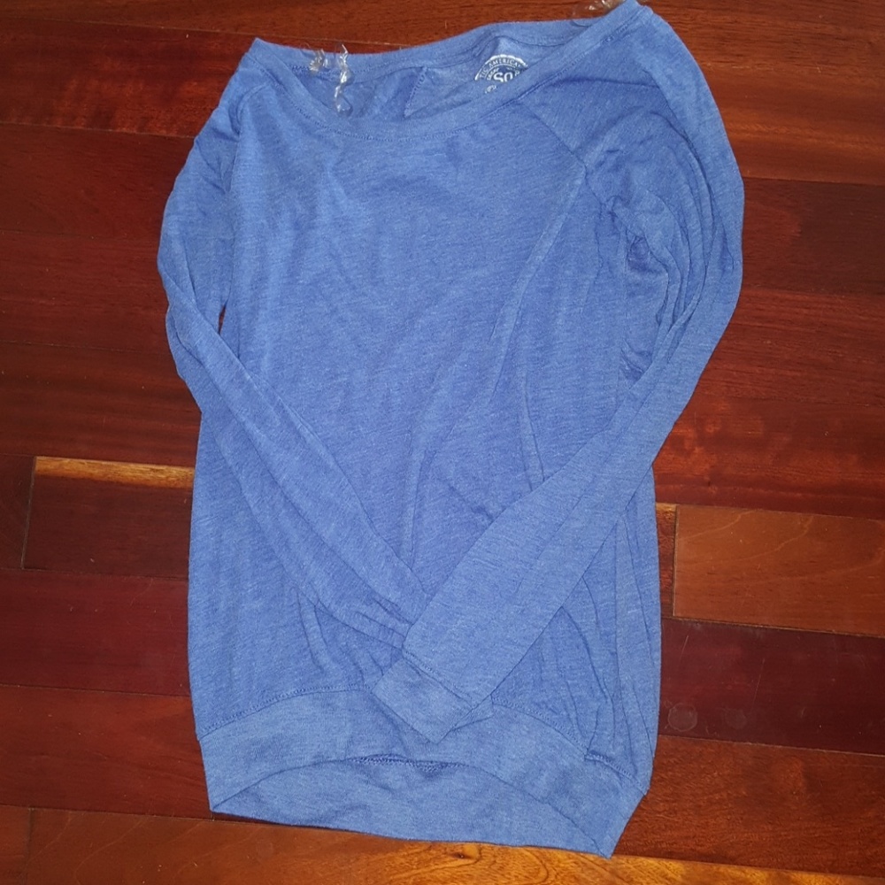 Long sleeve top